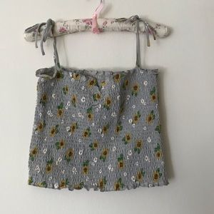 Forever 21 Sunflower Crop top. Size S